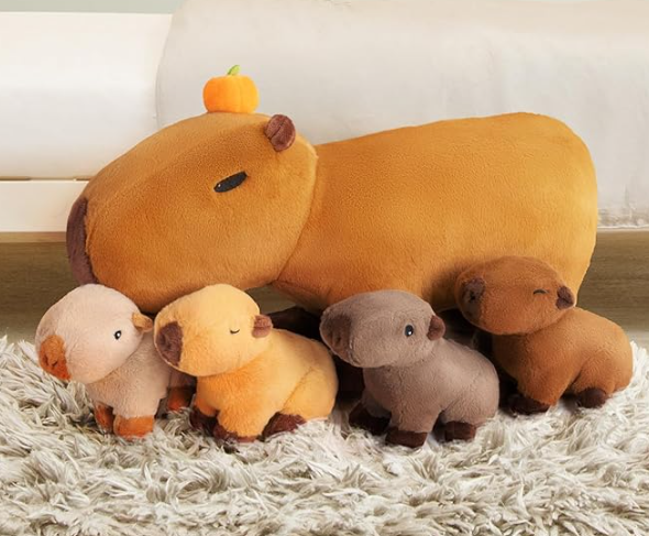 PELUCHE CAPYBARA ET SES 4 BEBES 36CM